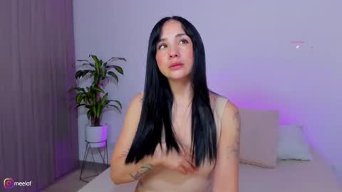 Snapshot of _meel_ chatting on November 5, 1:44 pm Meel online show from November 5, 1:44 pm