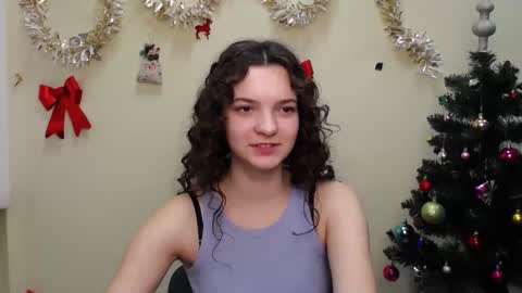 Susie online show from December 22, 10:38 am