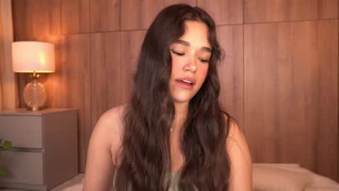     online show from November 21, 9:46 pm