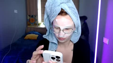 _mi_amore online show from April 25, 9:01 am