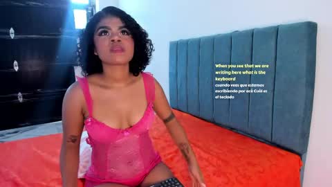 mia online show from April 27, 7:12 pm