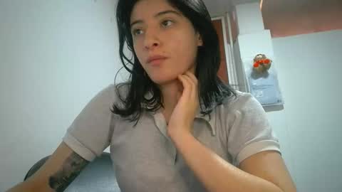 Mia-foster online show from January 16, 8:13 pm