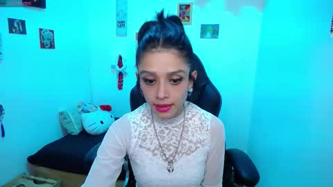 Snapshot of _miacavalli chatting on October 15, 2:55 am _miacavalli online show from October 15, 2:55 am