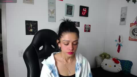 Snapshot of _miacavalli chatting on October 18, 8:53 pm _miacavalli online show from October 18, 8:53 pm