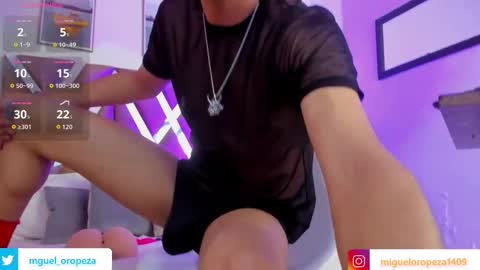 Snapshot of _miguel0 chatting on October 16, 8:21 pm miguel online show from October 16, 8:21 pm