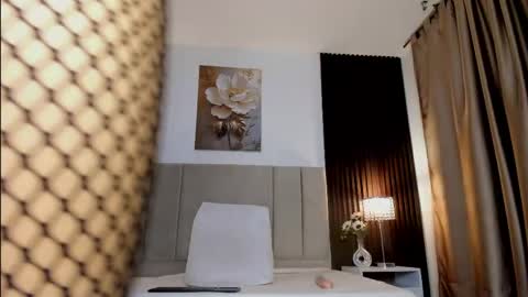 _mila_dyva online show from April 28, 4:01 pm