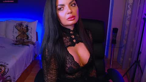 Milani online show from February 6, 10:53 pm