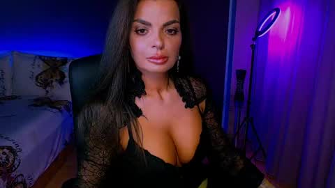Milani online show from May 4, 5:20 pm