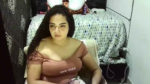 _milf_naughty online show from November 1, 3:08 am