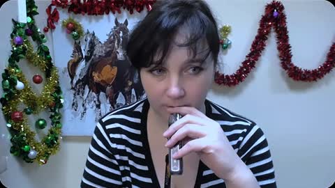 Snapshot of _miranda_sun chatting on December 28, 3:04 pm Miranda online show from December 28, 3:04 pm
