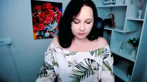 Snapshot of _miranda_sun chatting on June 16, 11:02 am Miranda online show from June 16, 11:02 am