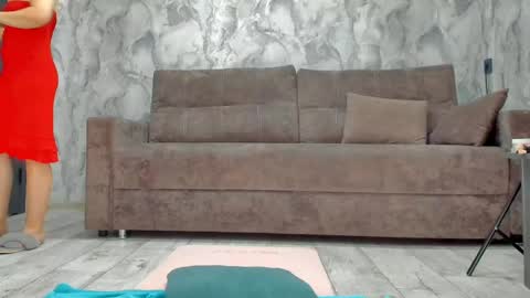 Snapshot of _miss_strawberry_ chatting on May 7, 8:20 am Sofia birthday october 29 online show from May 7, 8:20 am