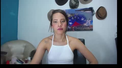 Snapshot of _misspriss chatting on July 14, 12:13 am _misspriss online show from July 14, 12:13 am