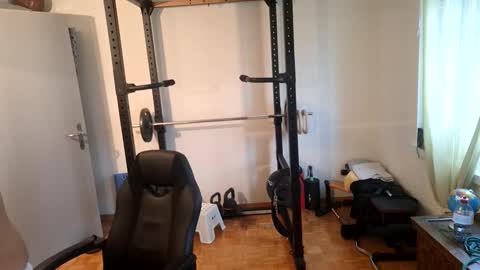 BENJI online show from November 4, 8:13 am