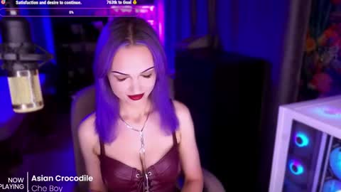 Snapshot of _mistress__ chatting on June 2, 6:32 pm Mistress Milana online show from June 2, 6:32 pm