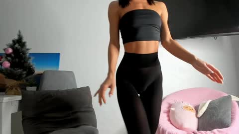 alienmito online show from December 20, 1:14 am