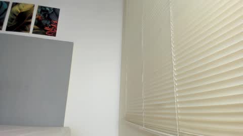 _molly_rosse_ online show from November 24, 12:05 pm