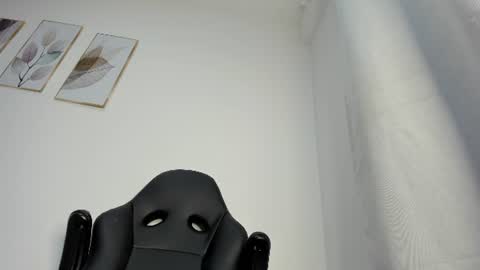 Snapshot of _molly_rosse_ chatting on June 16, 11:57 am _molly_rosse_ online show from June 16, 11:57 am