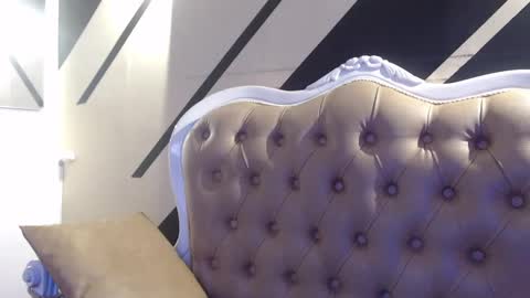 Snapshot of _mollyy chatting on February 24, 5:11 am Molly online show from February 24, 5:11 am