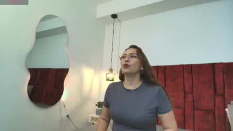 Snapshot of _monaliza_ chatting on July 21, 12:29 pm _monaliza_ online show from July 21, 12:29 pm