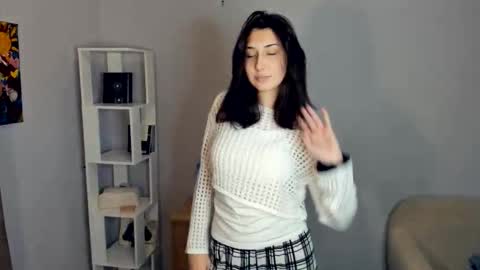 Snapshot of _monnytoon_ chatting on December 18, 2:12 pm Eva online show from December 18, 2:12 pm