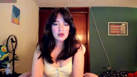 Snapshot of _moon_cake_ chatting on February 22, 4:51 am Next stream 950 pm Colombia time xd online show from February 22, 4:51 am