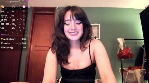 Snapshot of _moon_cake_ chatting on February 28, 8:31 am Next stream 950 pm Colombia time xd online show from February 28, 8:31 am