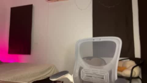 Francine Aisi Morpho - a genus of blue butterflies. online show from January 10, 1:41 pm