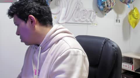 Snapshot of _mr_panda_ chatting on April 1, 8:39 pm Panda online show from April 1, 8:39 pm