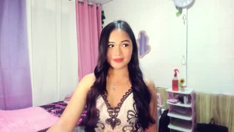 Snapshot of _myholyhole69_ chatting on February 28, 11:33 am monica online show from February 28, 11:33 am
