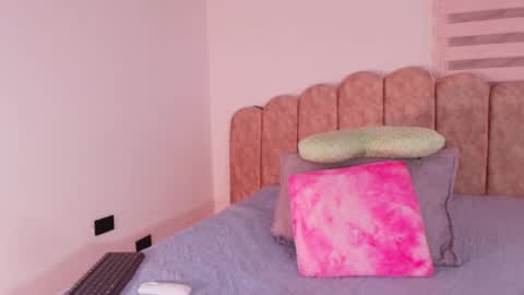 Snapshot of _mystic_luna chatting on June 6, 3:11 am Luna online show from June 6, 3:11 am