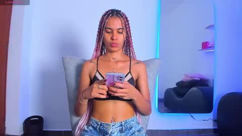 Nana  online show from November 26, 5:19 am