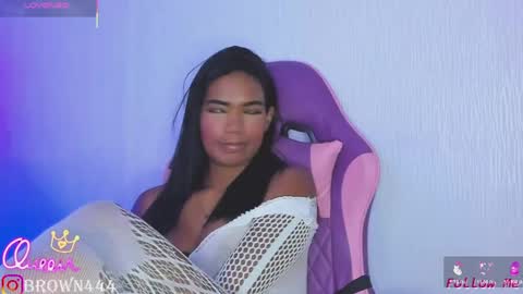 Snapshot of _naomibrown_ chatting on May 5, 1:57 am naomi brown online show from May 5, 1:57 am