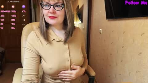 Snapshot of _natali_ chatting on April 16, 1:39 am MagicWoman online show from April 16, 1:39 am