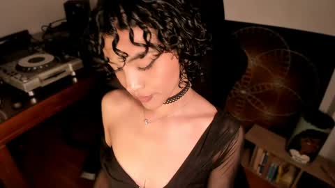 Nati - Independ model online show from June 5, 3:24 am