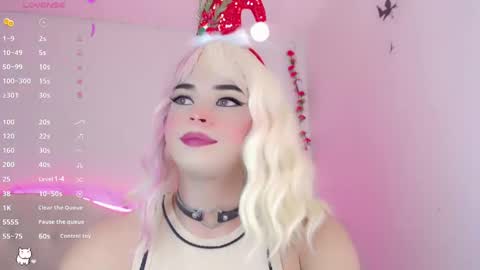 Snapshot of _natsuki chatting on December 6, 3:41 am _natsuki online show from December 6, 3:41 am