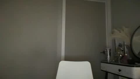 Snapshot of _natycutei19 chatting on June 8, 1:28 am naty19 online show from June 8, 1:28 am