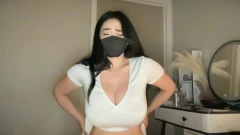 Snapshot of _natycutei19 chatting on June 17, 10:54 pm naty19 online show from June 17, 10:54 pm