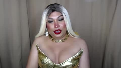 Snapshot of _negbrown69_ chatting on February 6, 8:12 pm _negbrown69_ online show from February 6, 8:12 pm