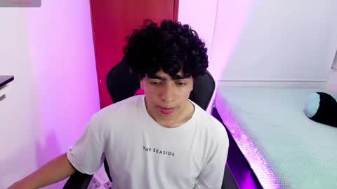 Nicolas online show from March 11, 8:31 pm