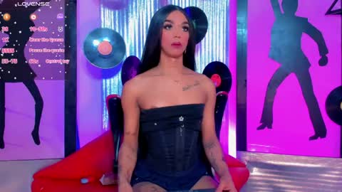Snapshot of _nickyminach chatting on May 16, 8:18 pm Nicky Please help me with your thumbs up its importan online show from May 16, 8:18 pm
