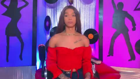 Snapshot of _nickyminach chatting on July 28, 7:15 pm Nicky Please help me with your thumbs up its importan online show from July 28, 7:15 pm