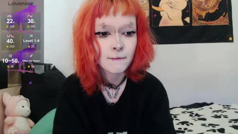 Snapshot of _nicole_meow_ chatting on May 28, 8:00 am Nicole online show from May 28, 8:00 am