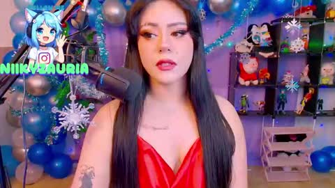 niiky online show from December 19, 10:11 am