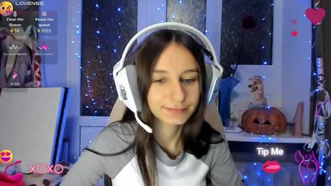 Snapshot of _nika_kik chatting on October 29, 6:31 pm Nika online show from October 29, 6:31 pm