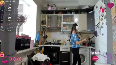 Snapshot of _nika_kik chatting on October 31, 12:17 pm Nika online show from October 31, 12:17 pm