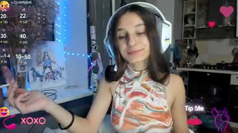 Snapshot of _nika_kik chatting on November 12, 5:35 pm Nika online show from November 12, 5:35 pm