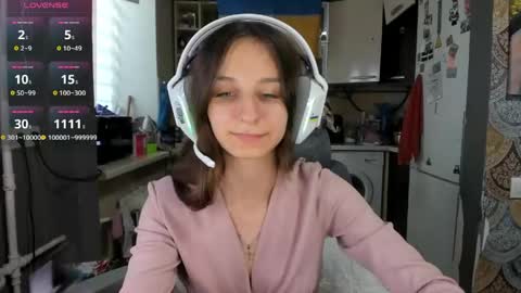Snapshot of _nika_kik chatting on May 29, 2:59 pm Nika online show from May 29, 2:59 pm
