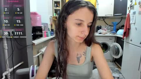 Snapshot of _nika_kik chatting on June 19, 4:44 pm Nika online show from June 19, 4:44 pm