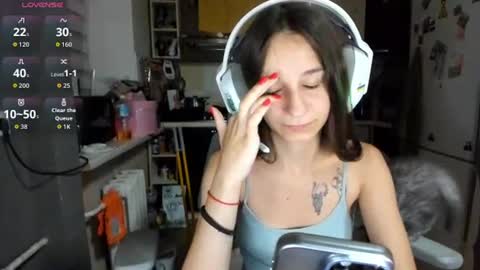 Snapshot of _nika_kik chatting on July 4, 6:36 pm Nika online show from July 4, 6:36 pm